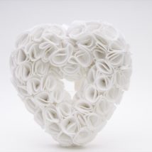 Cuore bianco c/centro vuoto 24x23